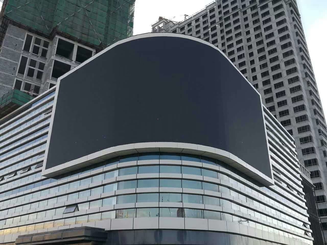 Outdoor P2 - P9 Billboard LED Screen Flexible Curved IP65 LED Display